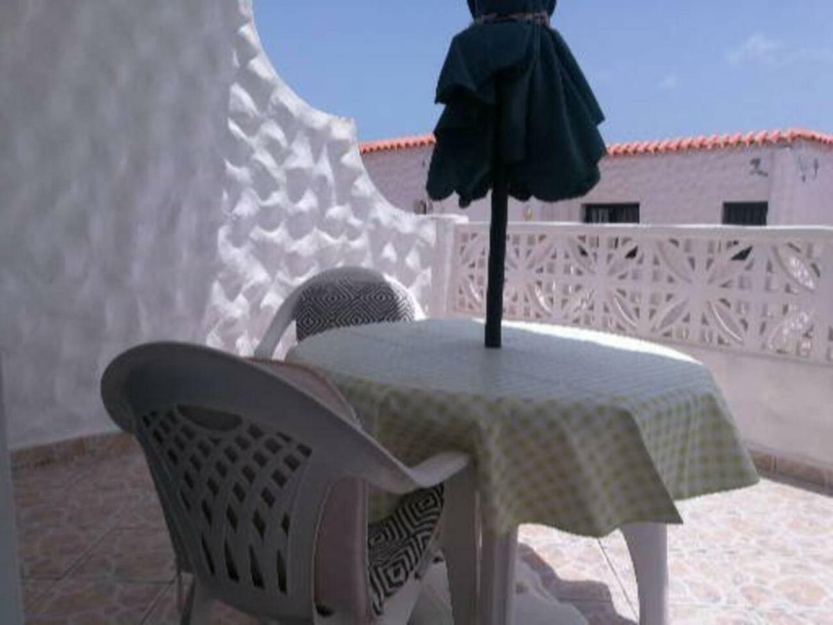 Casa Hibiscus Sehr Schoenes Appartment Zum Relaxen กอสตากาลมา ภายนอก รูปภาพ