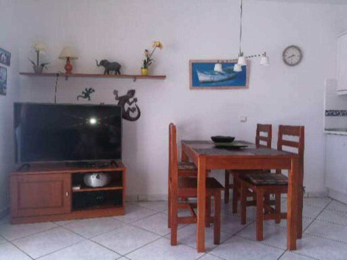 Casa Hibiscus Sehr Schoenes Appartment Zum Relaxen กอสตากาลมา ภายนอก รูปภาพ