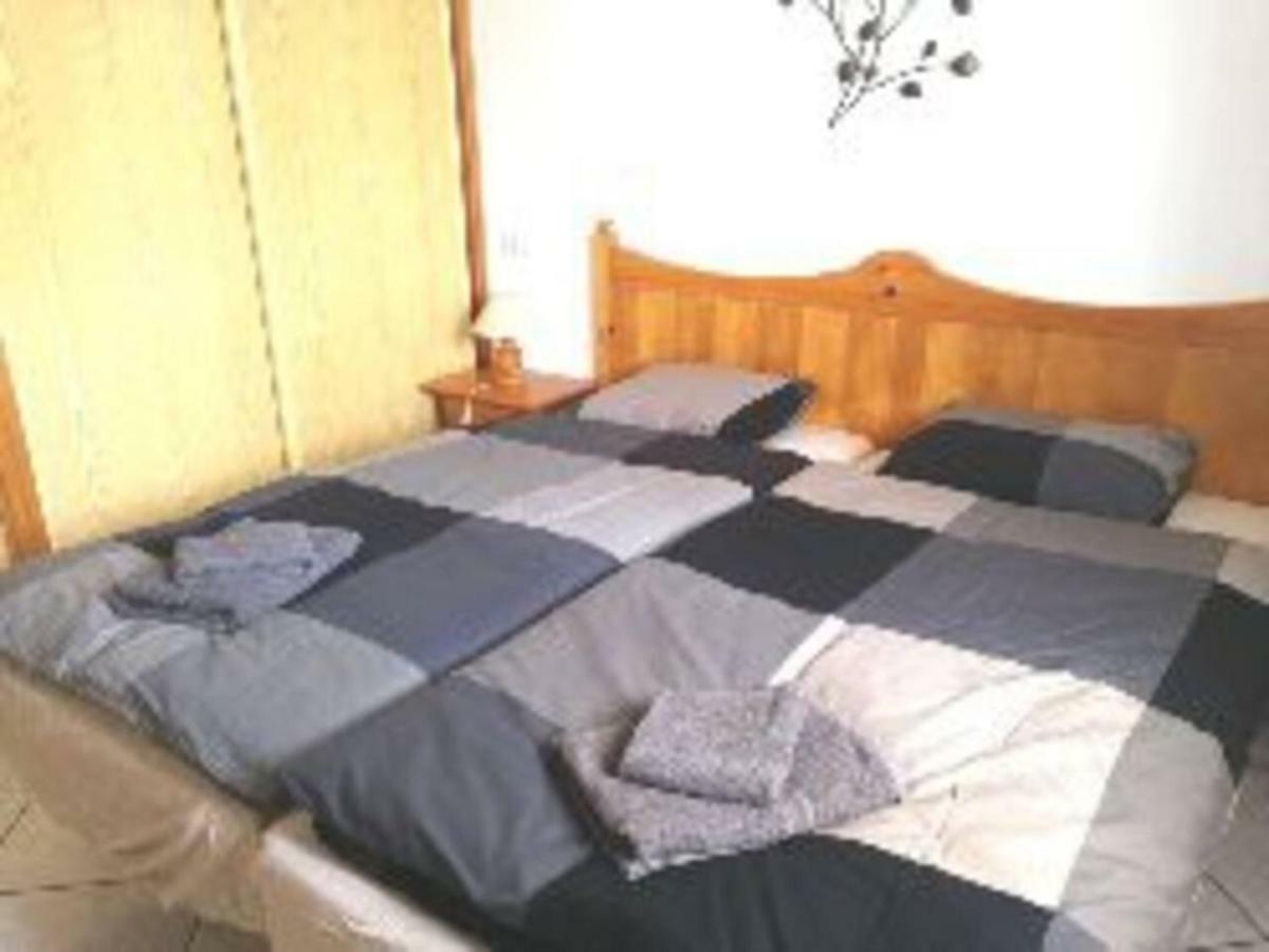 Casa Hibiscus Sehr Schoenes Appartment Zum Relaxen กอสตากาลมา ภายนอก รูปภาพ