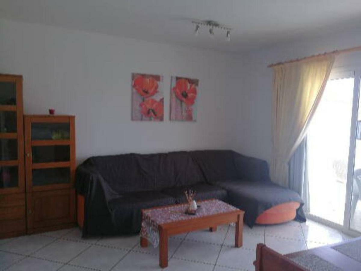 Casa Hibiscus Sehr Schoenes Appartment Zum Relaxen กอสตากาลมา ภายนอก รูปภาพ